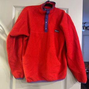 Women’s Med Elmo Red Patagonia Swestshirt